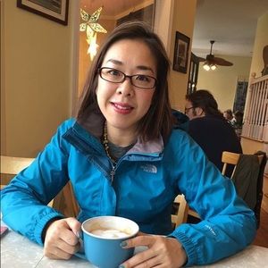 Meet your Posher, Eva